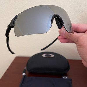 New Oakley Men's EVZero Blades Sunglasses (Low Bridge Fit)